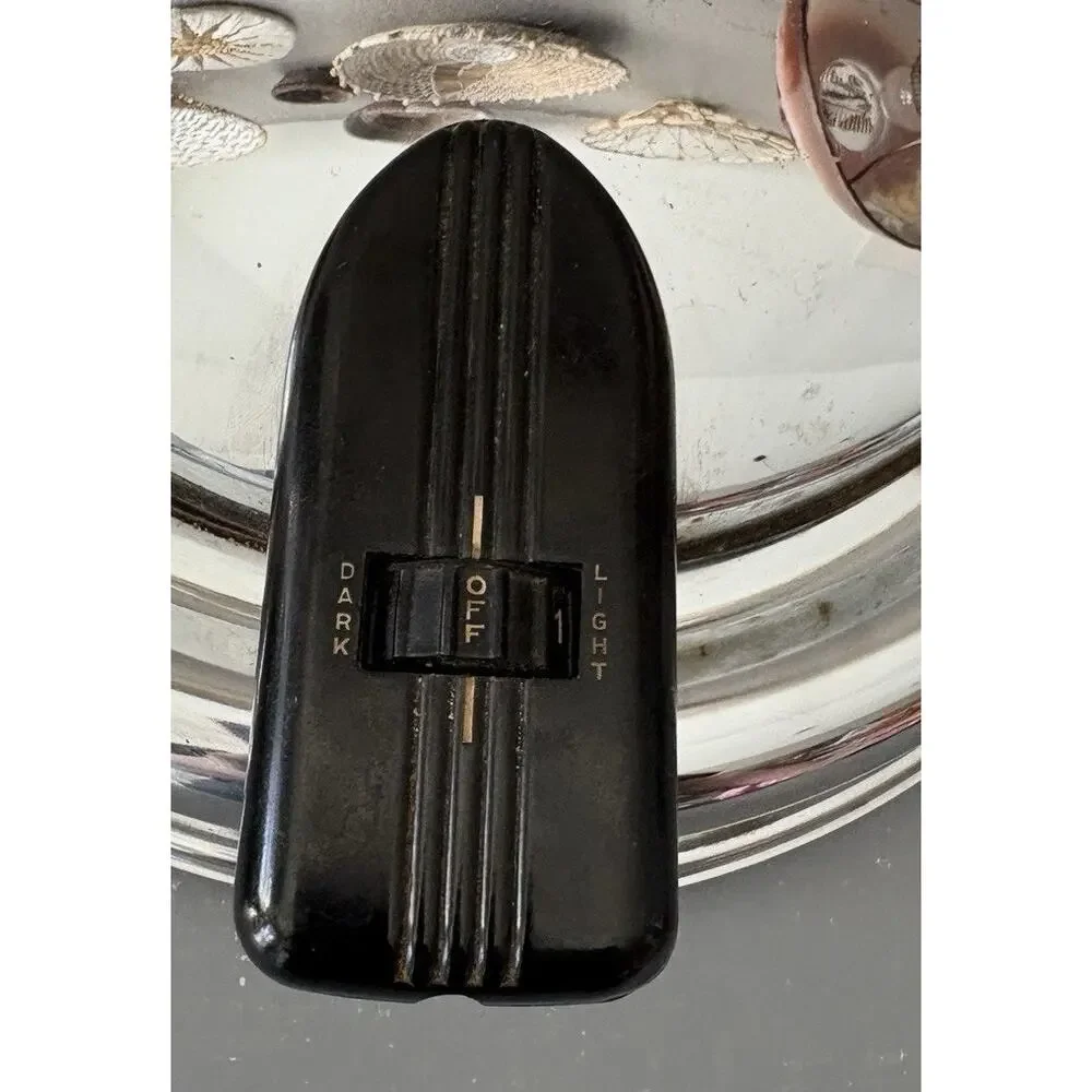 UFO Westinghouse WSA24 Chrome Shaped Waffle Maker Iron No Cord VTG
